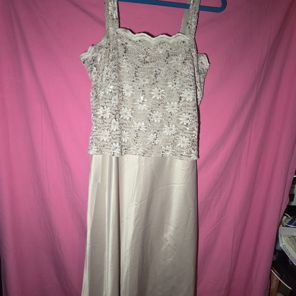 Lace Ivory Evening Dress